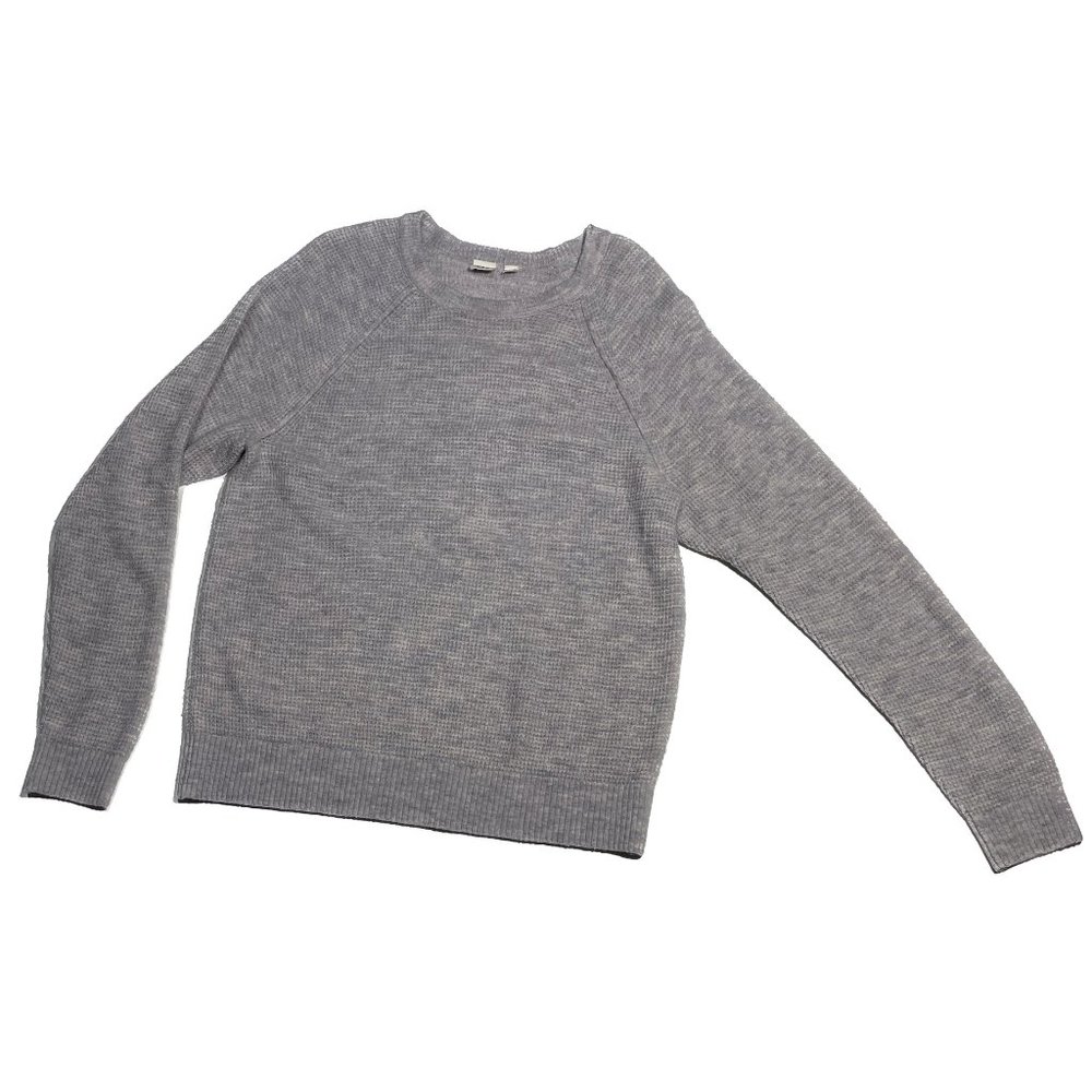 Gap Lavender Crewneck Sweater